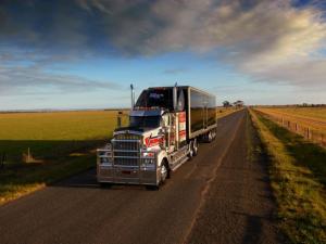 Kenworth T908 2008 года